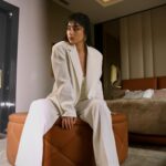 Beyaz Vatkalı Oversize Blazer Ceket