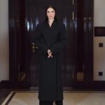 Siyah Uzun Çizgili Oversize Kaban